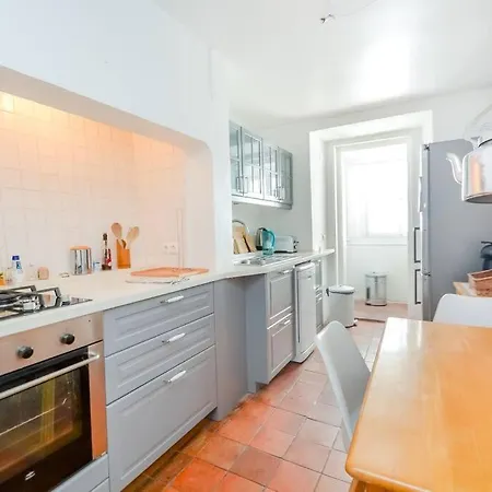 Spacious 3br In Praca Da Figueira-central Location * Lisboa