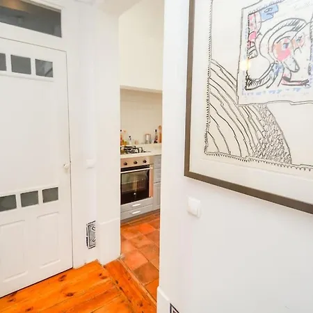 Spacious 3br In Praca Da Figueira-central Location דירה ליסבון