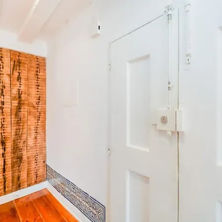 公寓 Spacious 3br In Praca Da Figueira-central Location