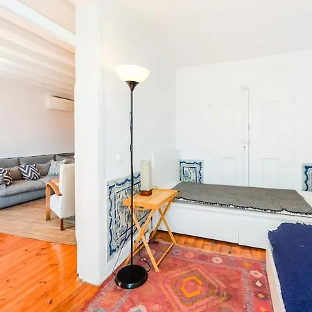 דירה Spacious 3br In Praca Da Figueira-central Location ליסבון